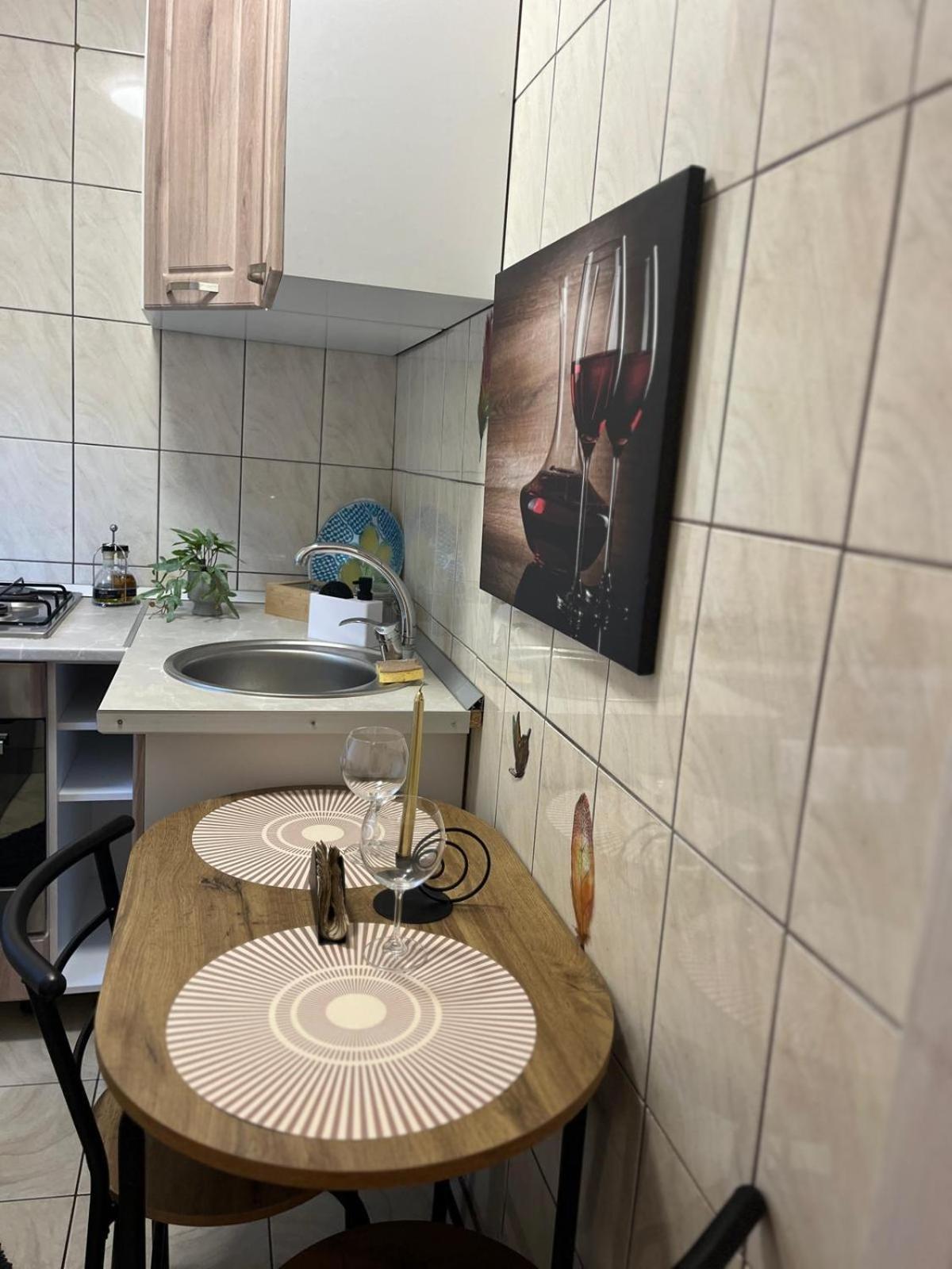 קריובה Apartament De Lux מראה חיצוני תמונה